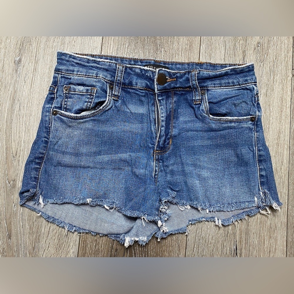 STS Blue Denim Shorts Blue Shorties Size 27 Jennifer Mini Flare